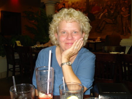 Connie Scott Photo 14