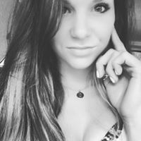 Kimberly Lutz Photo 19