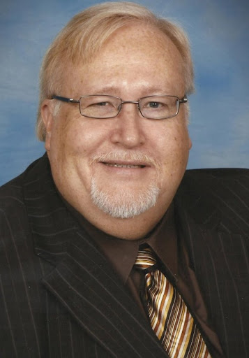 Alan Perry Photo 28