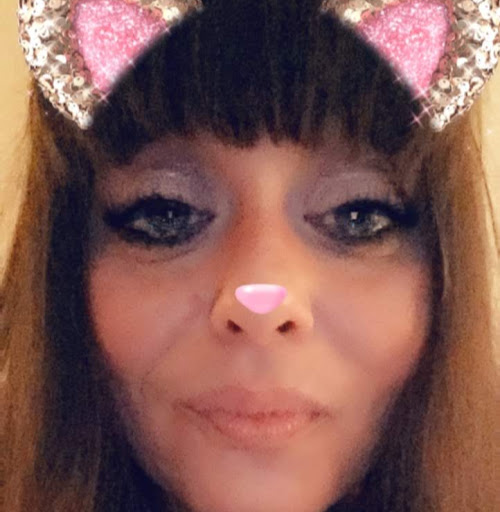 April Sutherland Photo 25