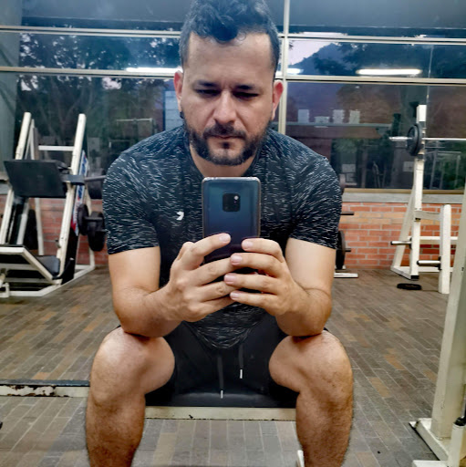 Edison Perez Photo 13