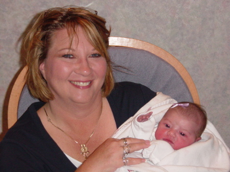 Michele Robertson Photo 16