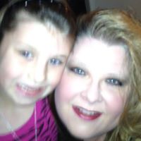 Lisa Hilliard Photo 21