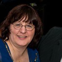 Deborah Mahoney Photo 14