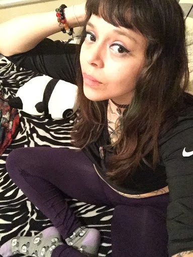 April Gutierrez Photo 38