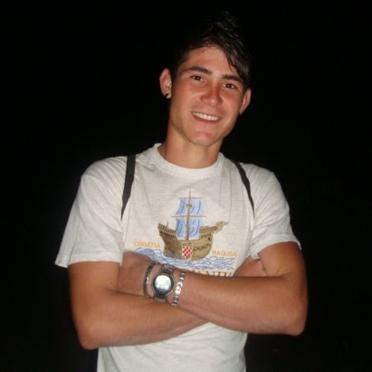 Carlos Duenas Photo 8