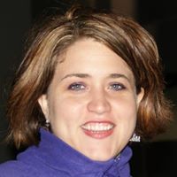 Erin Heller Photo 7