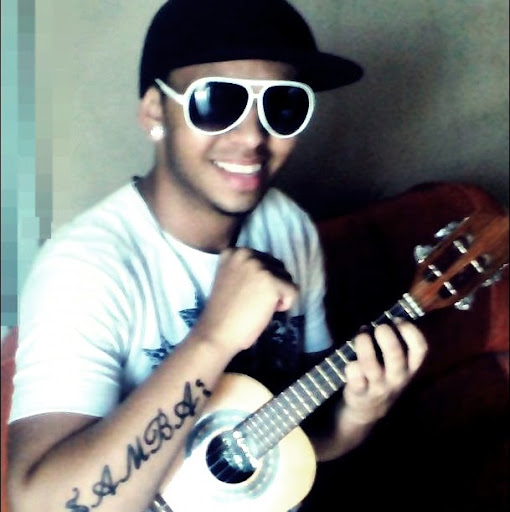 Moises Moreno Photo 29
