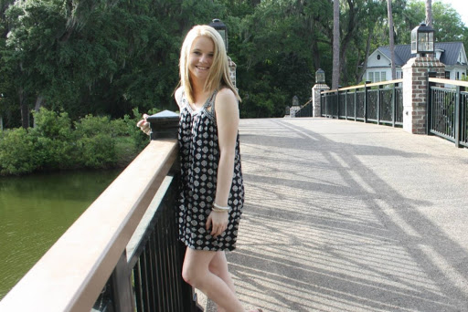 Rachel Shelton Photo 26