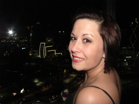 Sarah Rhoades Photo 6
