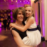 Nancy Hutchison Photo 25