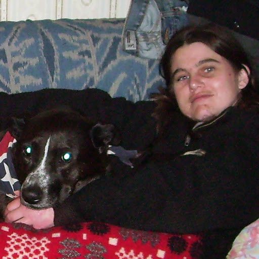 Louise Hill Photo 25