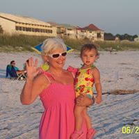 Mary Pettit Photo 18