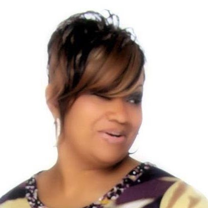 Renee Craig Photo 27