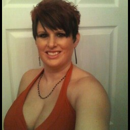 Jennifer Debell Photo 18