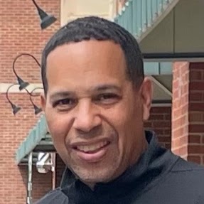 Maurice Davis Photo 19
