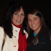 Elizabeth Daniels Photo 23