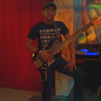 Julian Contreras Photo 11