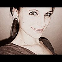 Laura Lindner Photo 15