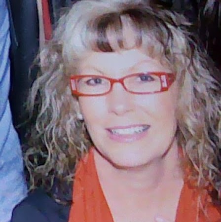Jane Bennett Photo 40