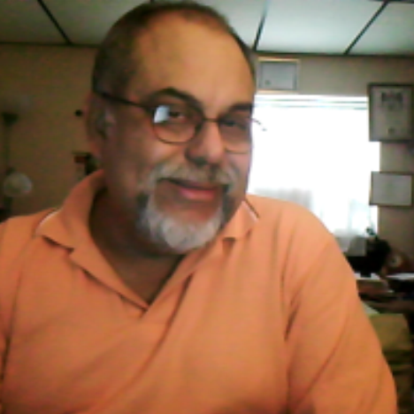 Louis Vasquez Photo 2