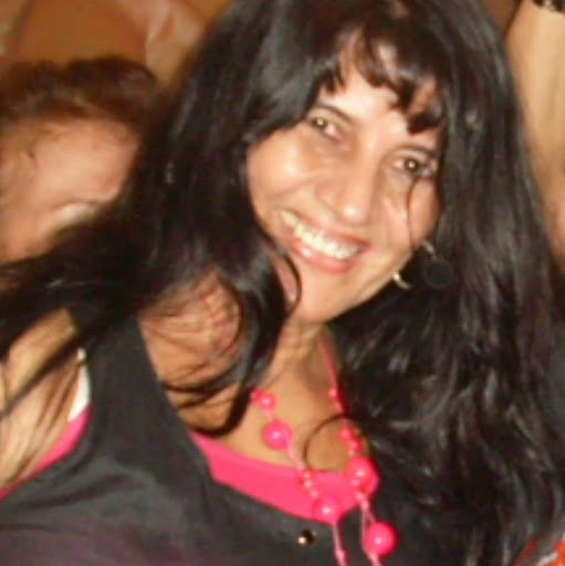 Anna Lozano Photo 28