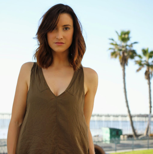 Erin Lane Photo 19