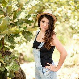 Sara Serna Photo 6