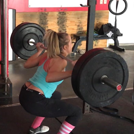 Stephanie Dailey Photo 20