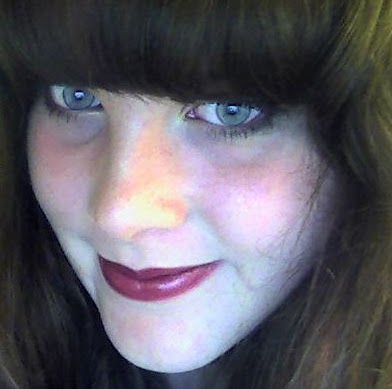 Lydia Hill Photo 31