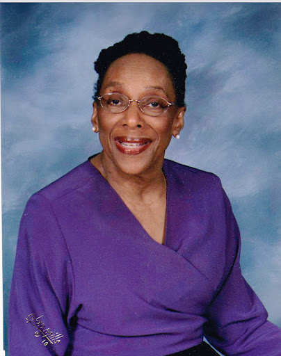 Sandra Caldwell Photo 12