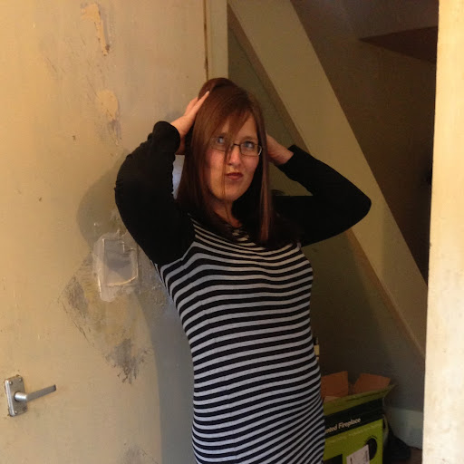 Laura Langley Photo 39
