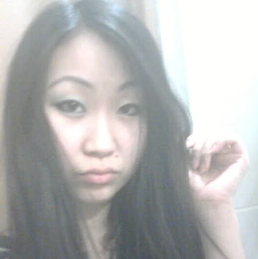 Victoria Kim Photo 40