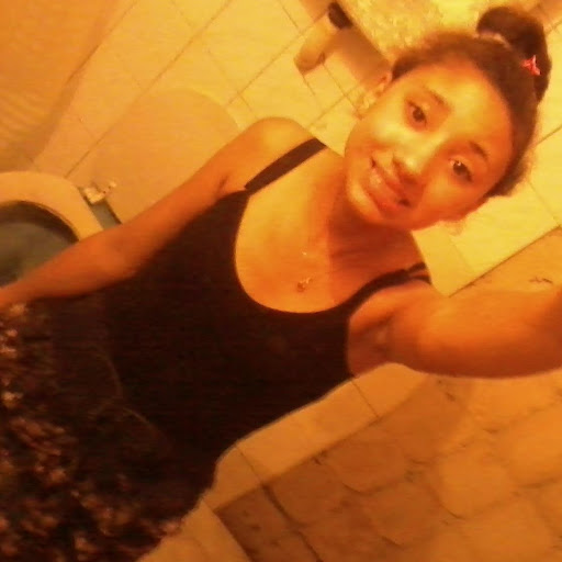 Jennifer Antunez Photo 8