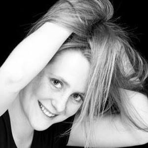 Robyn Kramer Photo 6