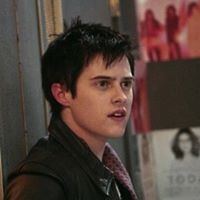 Lucas Miller Photo 48