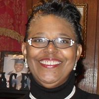 Elizabeth Brannon Photo 27