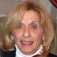 Judith Damiano Photo 7
