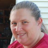 Laura Simmons Photo 26