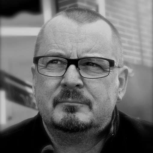 Neil Phillips Photo 27