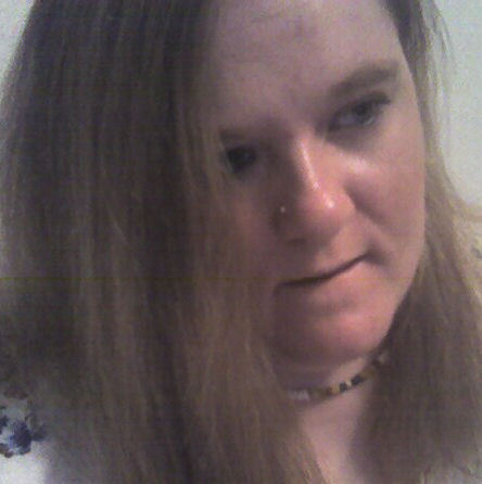 Tricia Lewis Photo 28