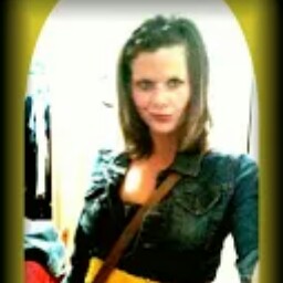 Amy Kuhn Photo 17