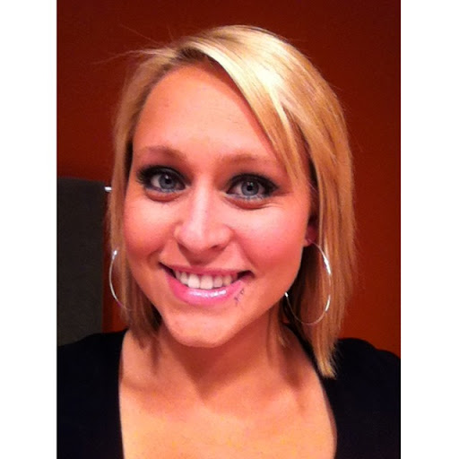 Kelli Thomas Photo 38