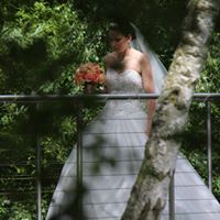 Victoria Ingram Photo 19