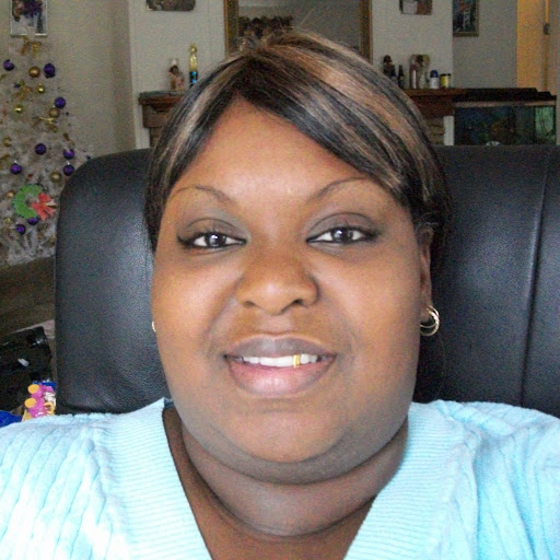 Elizabeth Bowers Photo 30