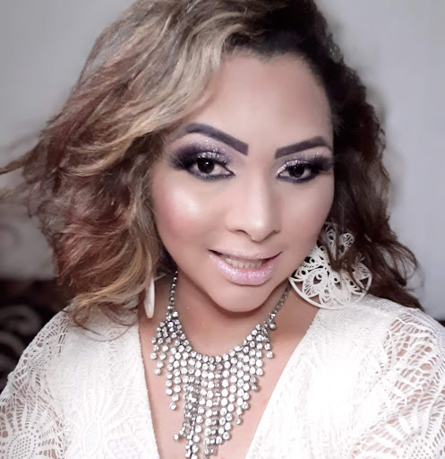Linda Souza Photo 40