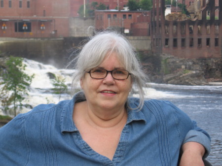 Kathryn Roach Photo 28