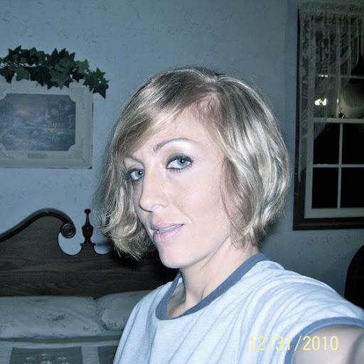 Christina Hobbs Photo 7