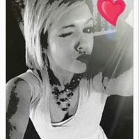 Emily Guthrie Photo 22