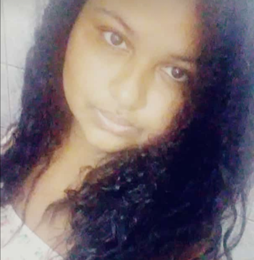 Debora Silva Photo 17
